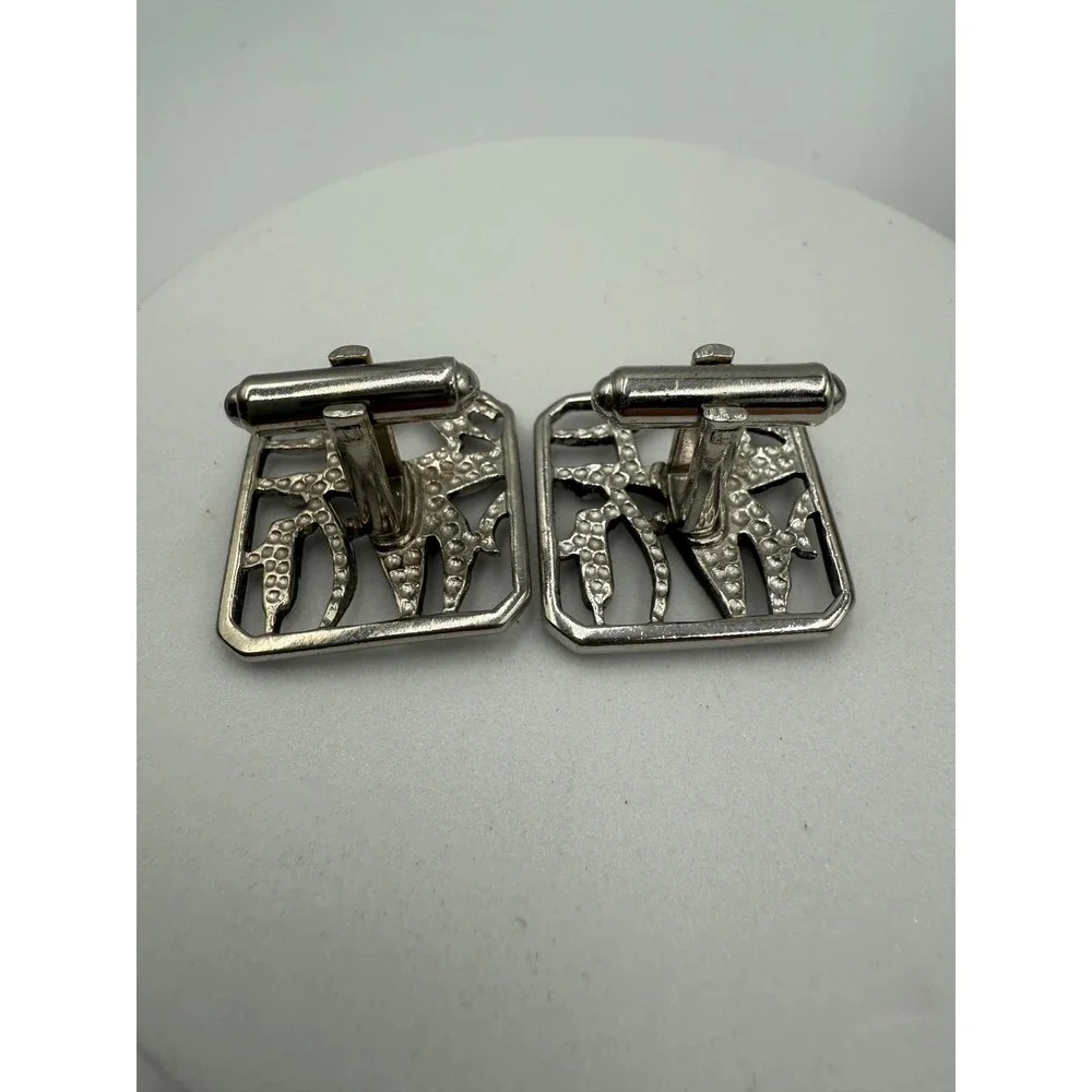 Vintage Silver Tone Mallard Duck Cattail Flying Bird Cufflinks Nature Wildlife